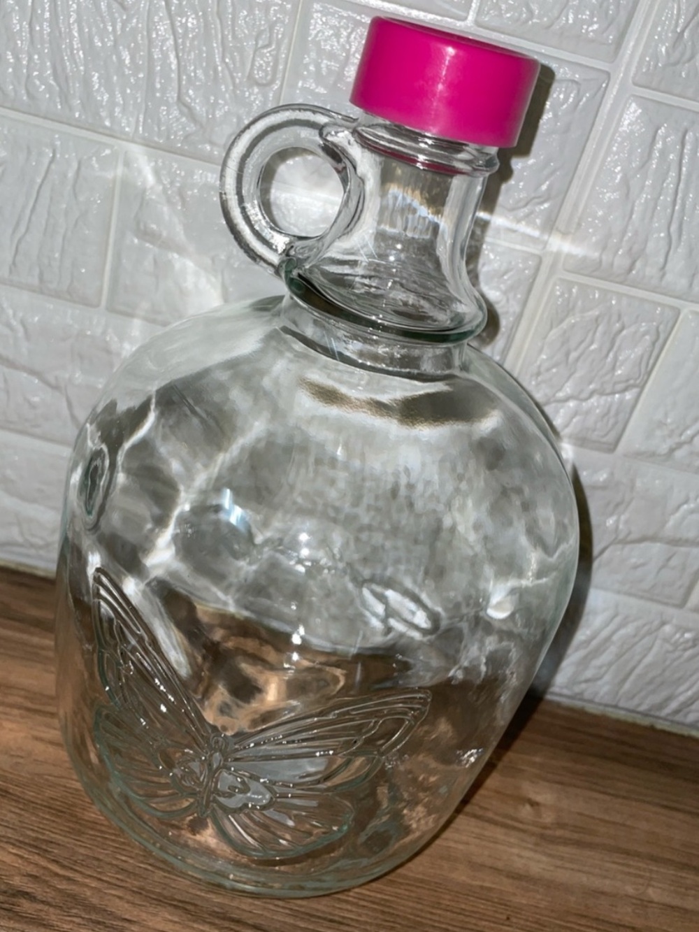 Dolly Parton limited edition moonshine growler - Picture 12 of 16